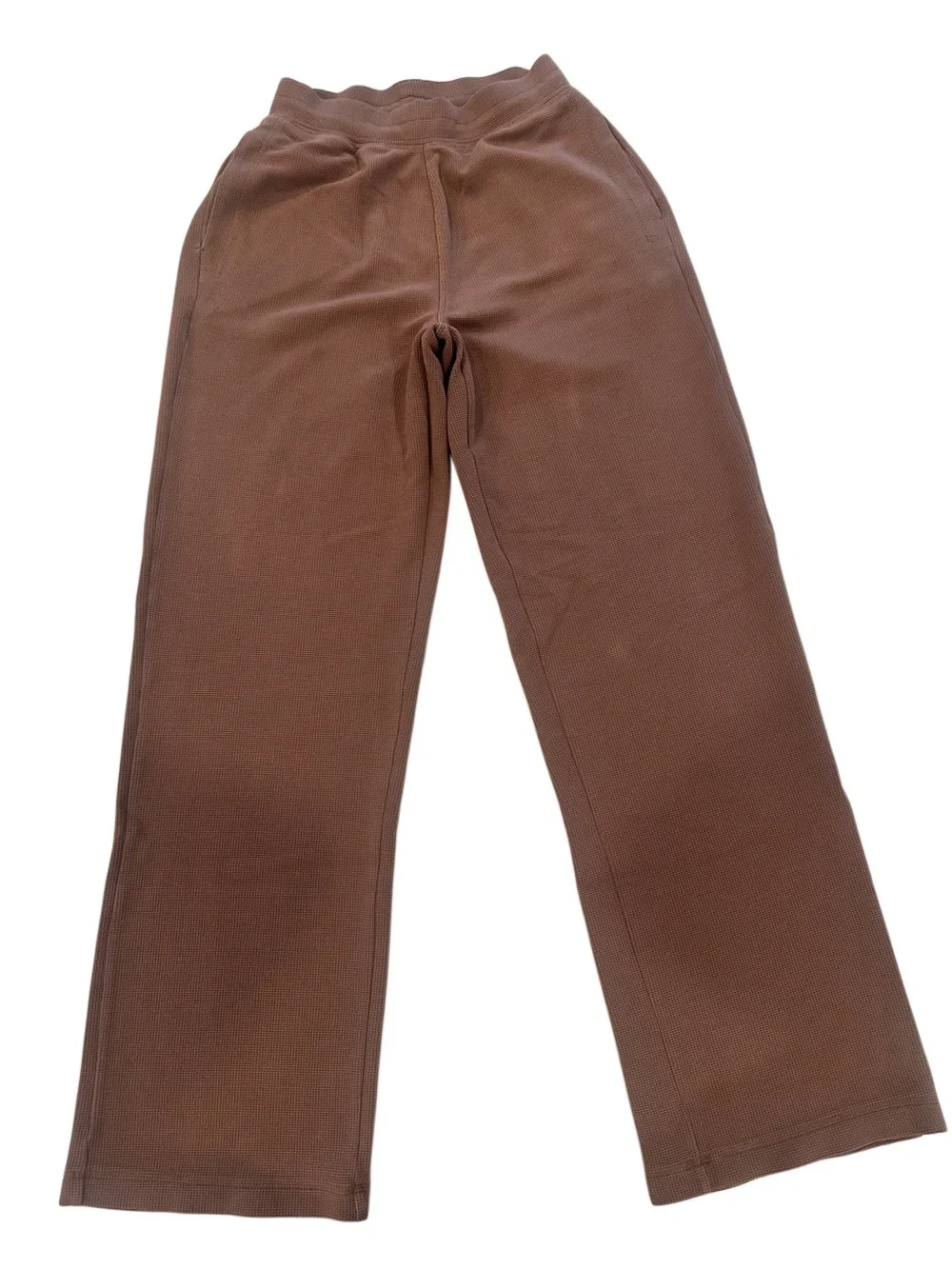 Alo Women's Brown Waffle Crop Top & Pants Set - Picture 7 of 13